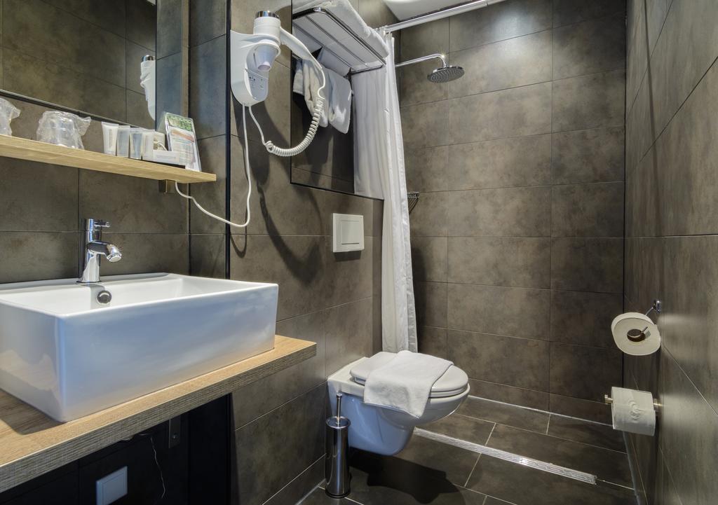 Camp-Inn Hotel Amsterdam Zewnętrze zdjęcie
